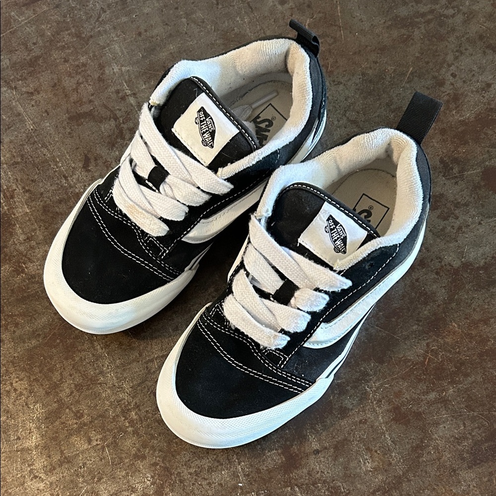 Vans Knu Skool Black and White Low-Top Skate Sneakers - Picture 4 of 14